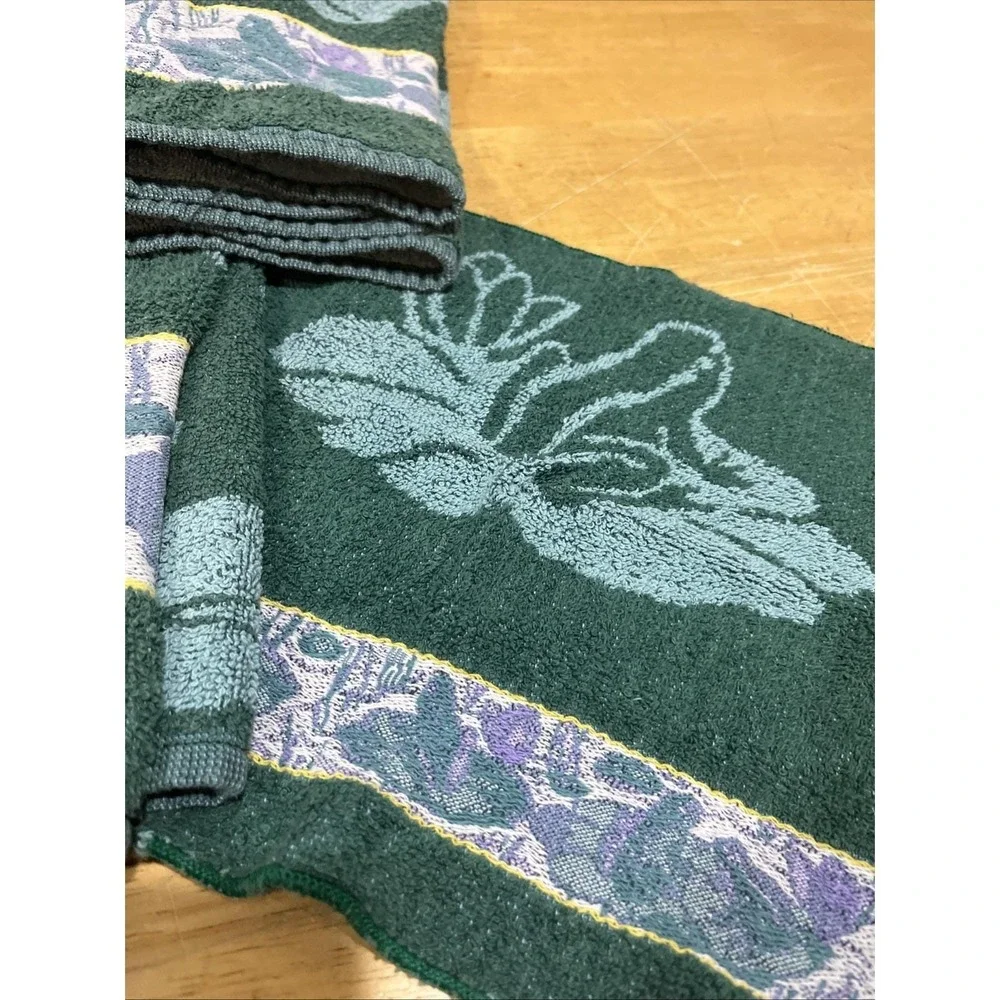 Vtg Santens Frogs Bath Towel Set Green Purple Granny Lilypad